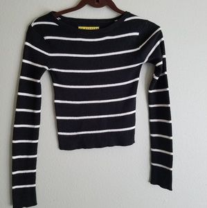 Prince & Fox crop sweater by Aeropostale (juniors)